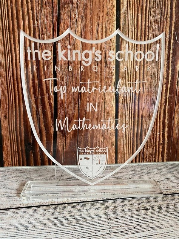 TR008.jpg Teacher & Graduation Plaque / Trophy - TR008 (28CM) - Image 1